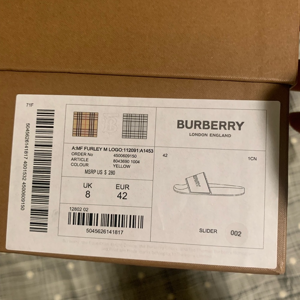 Burberry London England - Picture 2 of 3